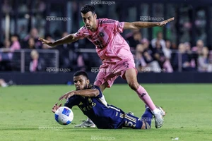 Busquets tuyên bố giải nghệ: Tạm biệt một huyền thoại