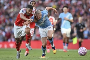 Man City – Burnley: Chênh lệch đẳng cấp, chiến thắng dễ dàng