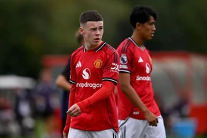 Con trai của Rooney cập nhật thông tin về chấn thương