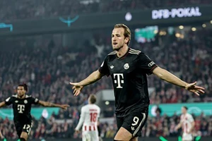 Kane truyền cảm hứng cho Bayern Munich phá vỡ kỷ lục 32 năm