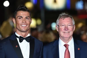 Lời cảnh báo công khai của Sir Alex Ferguson dành cho Ronaldo