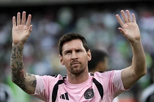Messi đàm phán chia tay Inter Miami để trở lại CLB cũ
