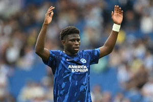 Baleba thừa nhận về vụ chuyển nhượng đến MU