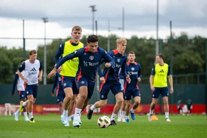 MU lãng phí hàng chục triệu bảng Anh cho các ngôi sao