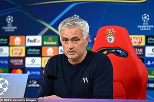 Mourinho ra tuyên bố đanh thép sau vụ bê bối lớn