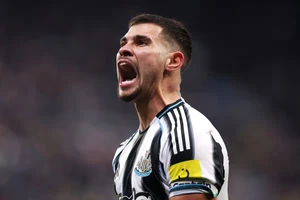 MU thực hiện vụ chuyển nhượng kép gây chấn động giá 113 triệu bảng