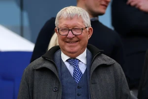 Tiết lộ cuộc trò chuyện trước khi Sir Alex Ferguson lâm bệnh
