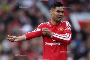 Casemiro lên tiếng chọn người kế nhiệm anh ở MU