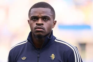 MU phá cuộc đàm phán của Juventus để chiêu mộ trung vệ người Pháp