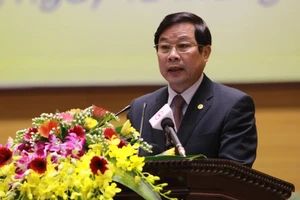  Ủy viên trung ương khóa cũ nếu được đề cử cũng phải rút 