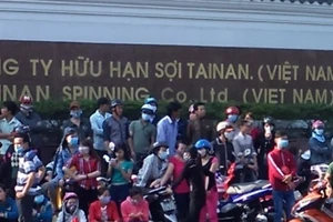 Đồng Nai: Hơn 4.000 công nhân ngừng việc đòi quyền lợi