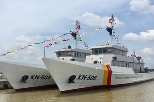 Hạ thuỷ 2 tàu kiểm ngư vỏ thép chạy 19 hải lý/giờ