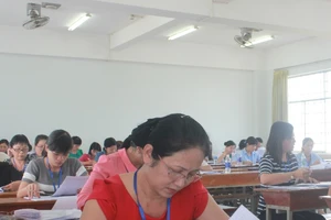 Ngày mai nhiều tỉnh hoàn tất chấm thi THPT quốc gia