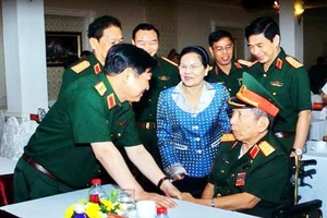 Bộ Quốc phòng gặp mặt cán bộ cao cấp phía Nam