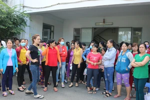 Chủ doanh nghiệp bặt tăm, công nhân lo không có Tết