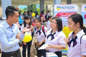 ĐH Hutech tuyển sinh ngành Việt Nam học và Ngôn ngữ Hàn