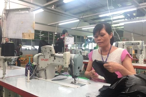 Tại sao nữ có học vấn cao vẫn bị trả lương thấp hơn nam 