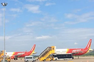 Đình chỉ tổ bay hạ cánh nhầm tại sân bay Cam Ranh