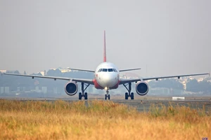 Máy bay Thai Vietjet quay đầu sau 20 phút cất cánh