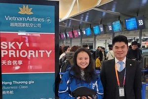 Trả lại nhẫn kim cương khách thương gia bỏ quên trên máy bay