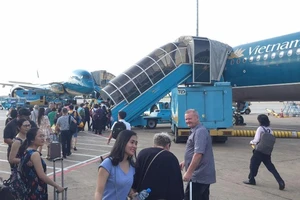 Số chuyến bay Vietnam Airlines tăng đột biến