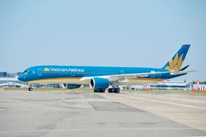 Hành khách ngã trên xe thang máy bay đã tử vong