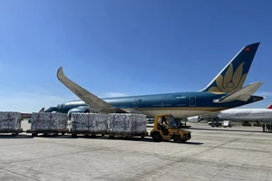 Thêm 1 triệu liều vaccine Vero Cell về TP.HCM