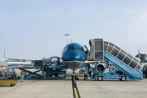 Tạm dừng đường bay đến Nga, khách được hoàn vé