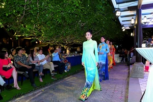 Dấu ấn Rồng Xanh quảng bá hình ảnh sông nước Sài Gòn