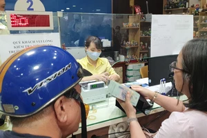 Chênh lệch vàng miếng SJC và thế giới thấp kỷ lục