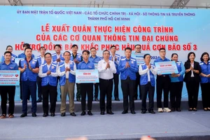 TP.HCM xuất quân thực hiện công trình khắc phục hậu quả cơn bão số 3 