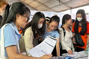 Cựu sinh viên HUTECH kết nối hơn 6.000 vị trí việc làm cho sinh viên