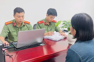 Khởi tố nhóm người tổ chức cho 2 người trốn sang Hàn Quốc