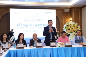 Giải Golf Doanh nhân Sài Gòn hỗ trợ vận động viên khuyết tật