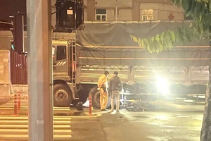 Xe tải cán chết người sau va chạm ở phường Tây Thạnh