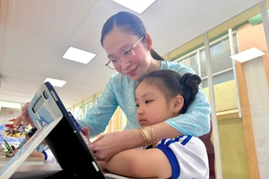 TP.HCM: Học sinh lớp 1 hóa thân nhân vật lịch sử, học qua trò chơi 