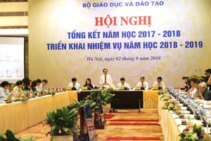 Hôm nay, Bộ trưởng Nhạ tiếp tục nhận trách nhiệm kỳ thi THPT