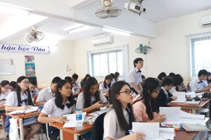 Cấm cắt xén chương trình để ôn thi cho học sinh lớp 12