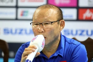 Câu nói của ông Park Hang-seo với HLV Eriksson vào đề văn