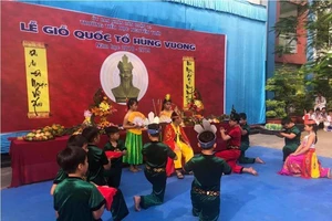 Nhiều trường học tổ chức trang trọng lễ Giỗ tổ Hùng Vương 