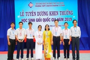 Học sinh giỏi quốc gia suýt rớt tốt nghiệp THPT!