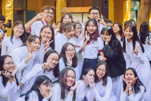 Sở GD&ĐT TP.HCM không nhận hoa, quà ngày 20-11