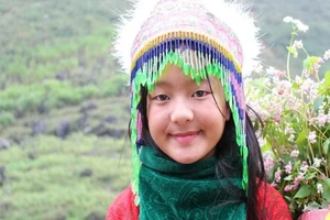 Ngắm nụ cười trong veo của những đứa trẻ vùng cao Hà Giang