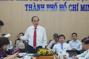 Bí thư thành ủy TP.HCM Nguyễn Thiện Nhân phát biểu tại lễ ra mắt.