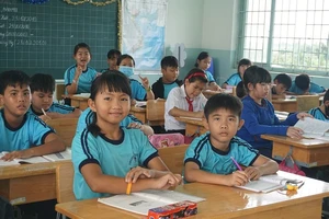 Thực hư việc học sinh bị buộc học thêm ngoài giờ ở Củ Chi