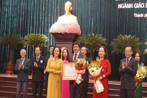 TP.HCM: Tuyên dương hơn 200 tập thể, cá nhân vì sự nghiệp GD
