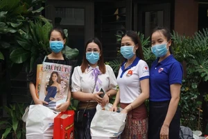 TP.HCM: Trao 2.000 phần quà cho SV đón tết xa nhà 