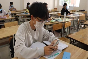 Thi vào lớp 10: Thí sinh phải khai báo y tế vào từng ngày thi