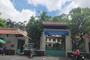 TP. HCM: 1 thí sinh có vấn đề sức khỏe, test nhanh dương tính COVID-19