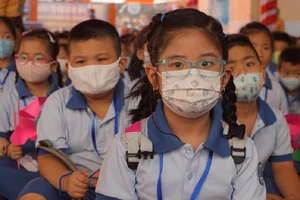 Bộ GD&ĐT đề nghị giữ ổn định mức học phí trong năm học mới